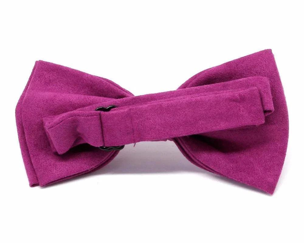 Pajarita fucsia de tela suave, diseño original y hecho a mano en España para hombre y niño