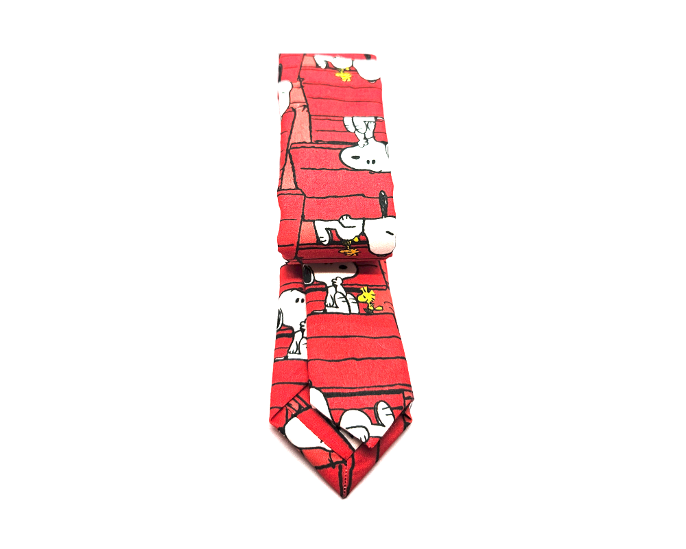 Corbata Snoopy fondo rojo