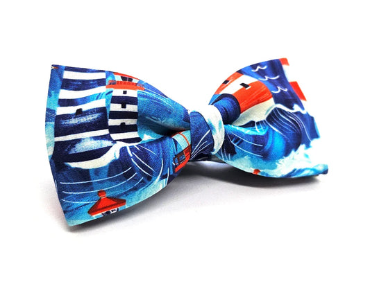 Pajarita de fondo azul, con faros y olas tamaño adulto