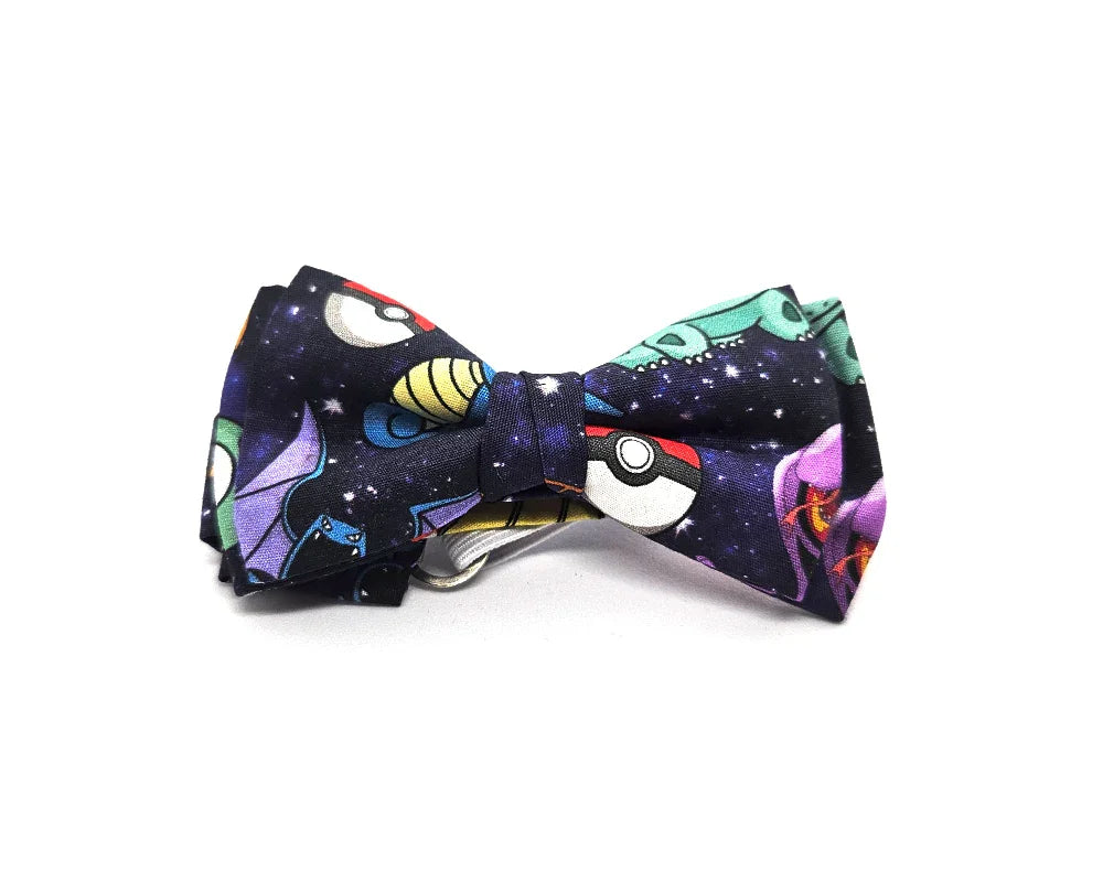 Pajarita de fondo negro con pokemon para niño